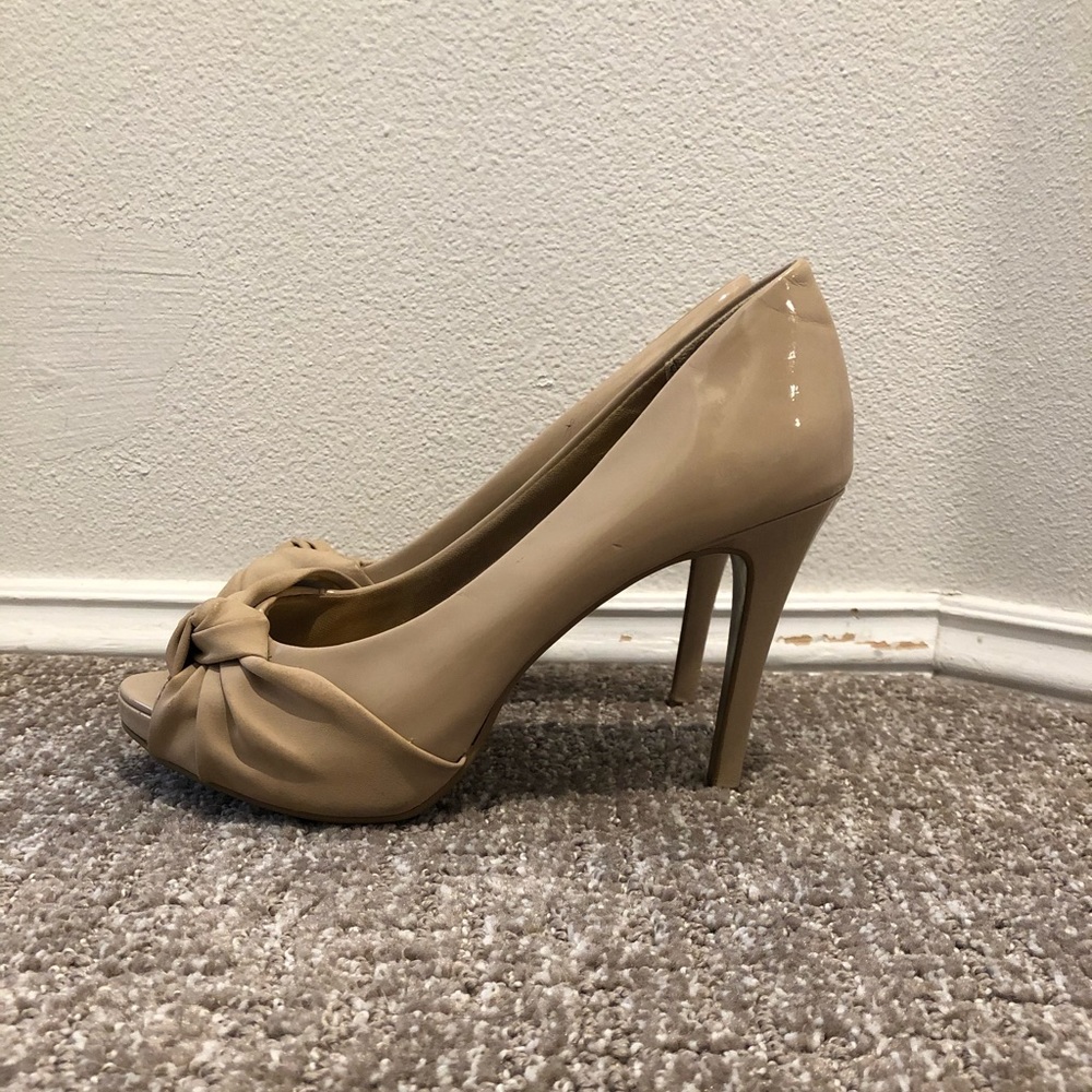 Nude Heels Size 7